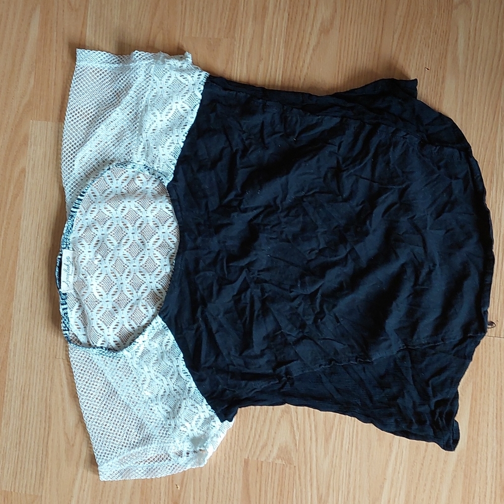 Tee